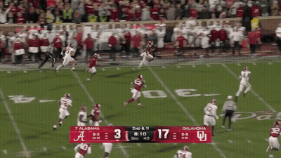 A Football Game Between Alabama And Oklahoma Is Going On GIF