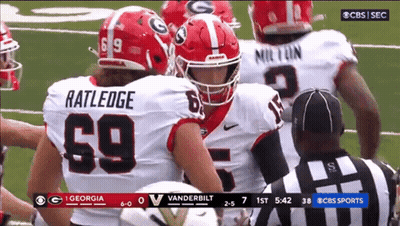 A Football Game Between Georgia And Vanderbilt Is Being Broadcast On Cbs GIF