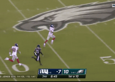 A Football Game Is Being Played Between The Ny Giants And The Eagles GIF