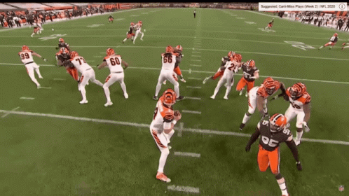 A Football Game Is Being Played On A Screen That Says Suggested Can N't Miss Plays Week 21 Nfl 2020 GIF