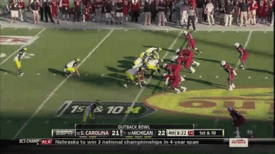 a football game is being shown on espn