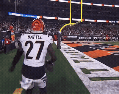 A Football Player With The Name Battle On The Back Of His Shirt GIF