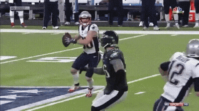 A Football Player With The Number 20 On His Jersey GIF