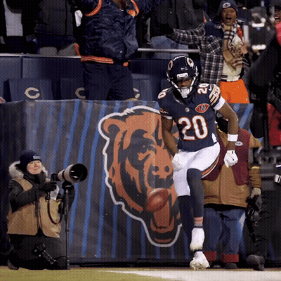 A Football Player With The Number 20 On His Shirt GIF