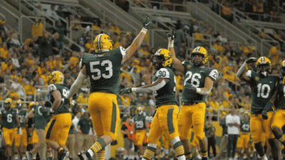 A Football Player With The Number 53 On Their Jersey GIF