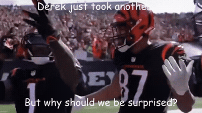 A Football Player With The Number 87 On His Jersey GIF