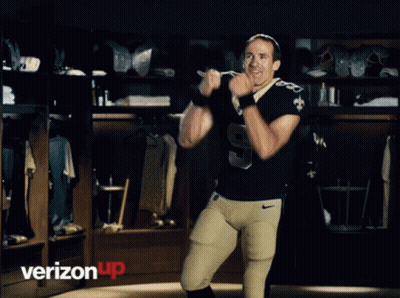 A Football Player With The Number 9 On His Shirt GIF