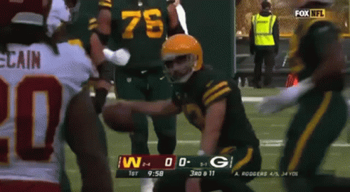 A Fox Nfl Football Game Is Being Played Between The Green Bay Packers And The Redskins GIF