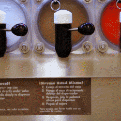 A Machine That Has A Sign On It That Says Birvaso Usted Minimal GIF