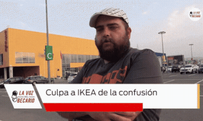 A Man Stands In Front Of A Yellow Building With The Words Culpa A Ikea De La Confusion On The Bottom GIF
