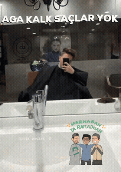 A Man Taking A Picture Of Himself In Front Of A Mirror With The Words Aga Kalk Saclar Yok Above Him GIF
