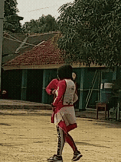 A Person Wearing Shorts That Say Www.arno.com On The Bottom GIF