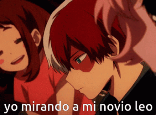 A Picture Of A Girl And A Boy With The Words Yo Mirando A Mi Novio Leo GIF