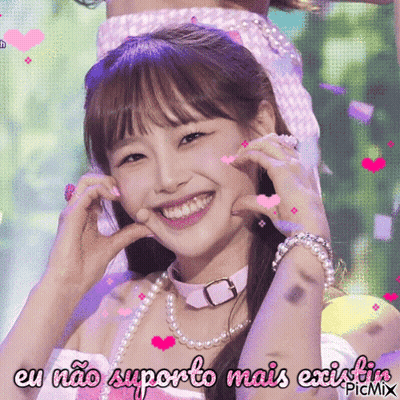 A Picture Of A Girl With The Words Eu Não Suporto Mais Existin Written On It GIF