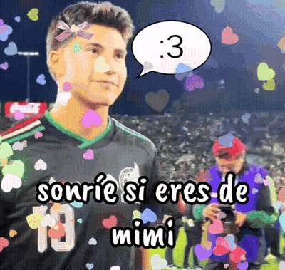A Picture Of A Soccer Player With A Speech Bubble Saying " Sonrie Si Eres De Mimi " GIF