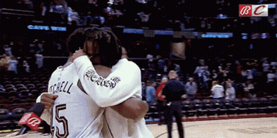 A Player With The Number 5 On Their Jersey GIF