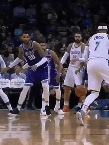 A Player With The Number 7 On Their Jersey GIF