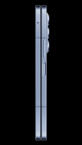 A Samsung Folding Phone With The Screen Open GIF