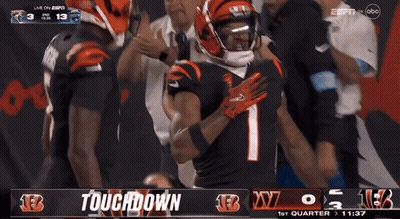 A Screen Shows A Football Game Between The Bengals And The Jets GIF