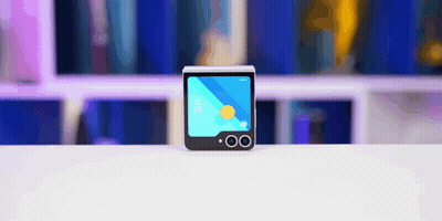 A Smart Phone Displays The Time Of 12:58 On Its Screen GIF