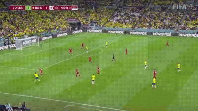 A Soccer Game Between Brazil And Srb With The Score At 1-0 GIF