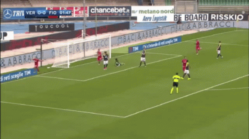 A Soccer Player Celebrates A Goal During A Match Between Ver And Fio GIF