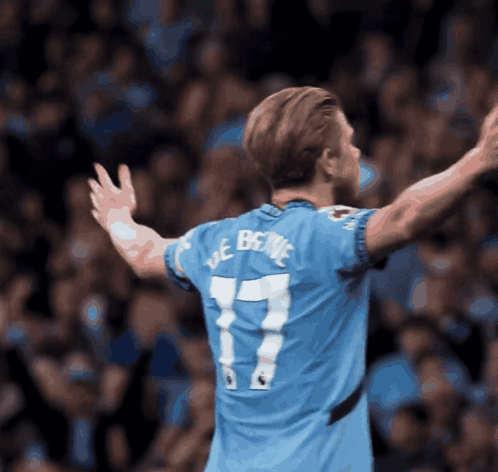 A Soccer Player In A Blue Jersey With The Number 17 On It GIF