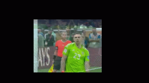 A Soccer Player In A Green Jersey With The Number 23 On It GIF