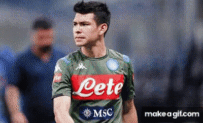 A Soccer Player Wearing A Green Jersey With Pete On The Front GIF