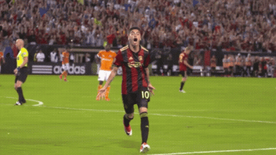 A Soccer Player Wearing A Jersey That Says 10 On It GIF