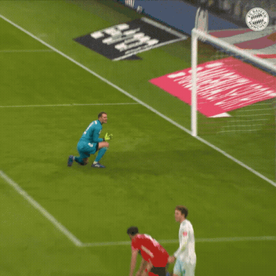 A Soccer Player Wearing A Jersey That Says ' Bayern Munchen ' On It GIF