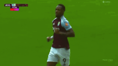A Soccer Player Wearing A Jersey That Says Betano GIF