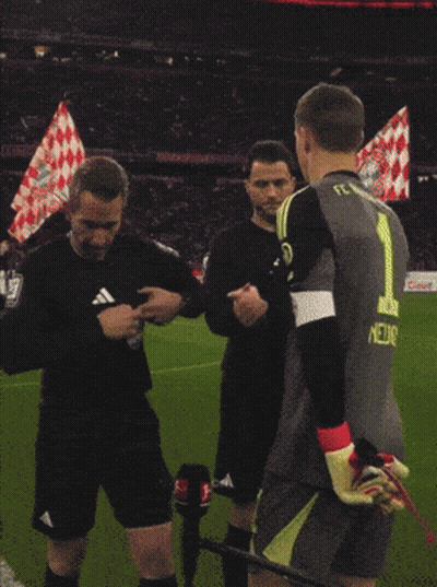 A Soccer Player Wearing A Jersey That Says Mann On It GIF