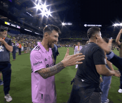 A Soccer Player Wearing A Pink Shirt That Says Fracht GIF