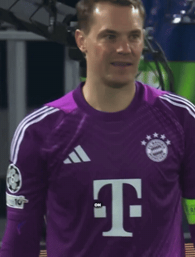 A Soccer Player Wearing A Purple Jersey With Bayern Munchen Written On It GIF