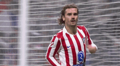 A Soccer Player Wearing A Red And White Striped Jersey With The Letter R On It GIF