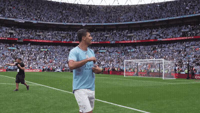 A Soccer Player Wearing A Shirt That Says Emirates Airlines GIF