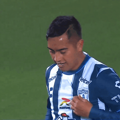 A Soccer Player Wearing A Shirt With Telcel On The Front GIF