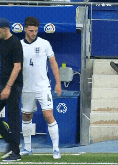 A Soccer Player Wearing A White Shirt With The Number 4 On It GIF