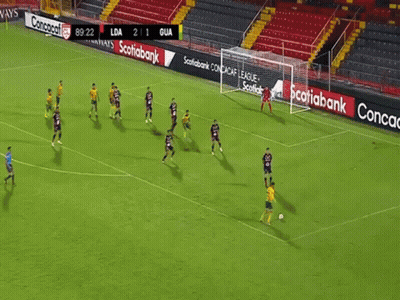 A Soccer Player Wearing A Yellow Jersey With The Number 21 On The Back GIF