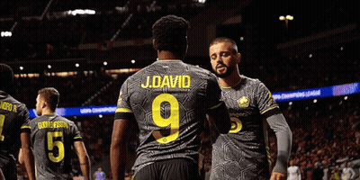 A Soccer Player With The Name J.david On The Back Of His Jersey GIF