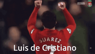 A Soccer Player With The Name Suarez On His Shirt GIF