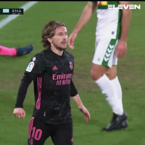 A Soccer Player With The Number 10 On His Shirt GIF