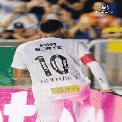 A Soccer Player With The Number 10 On Their Jersey GIF