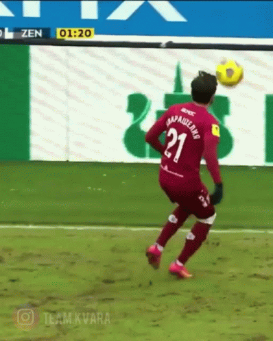 A Soccer Player With The Number 21 On His Shirt GIF