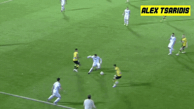 A Soccer Player With The Number 28 On His Back GIF