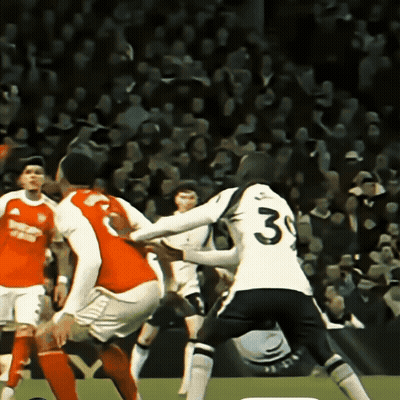 A Soccer Player With The Number 3 On Their Jersey GIF