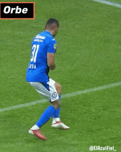 A Soccer Player With The Number 31 On His Shorts Is Walking On The Field GIF