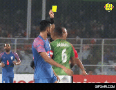 A Soccer Player With The Number 6 On His Jersey GIF