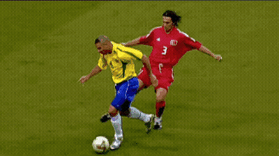 A Soccer Player With The Number 9 On His Back GIF